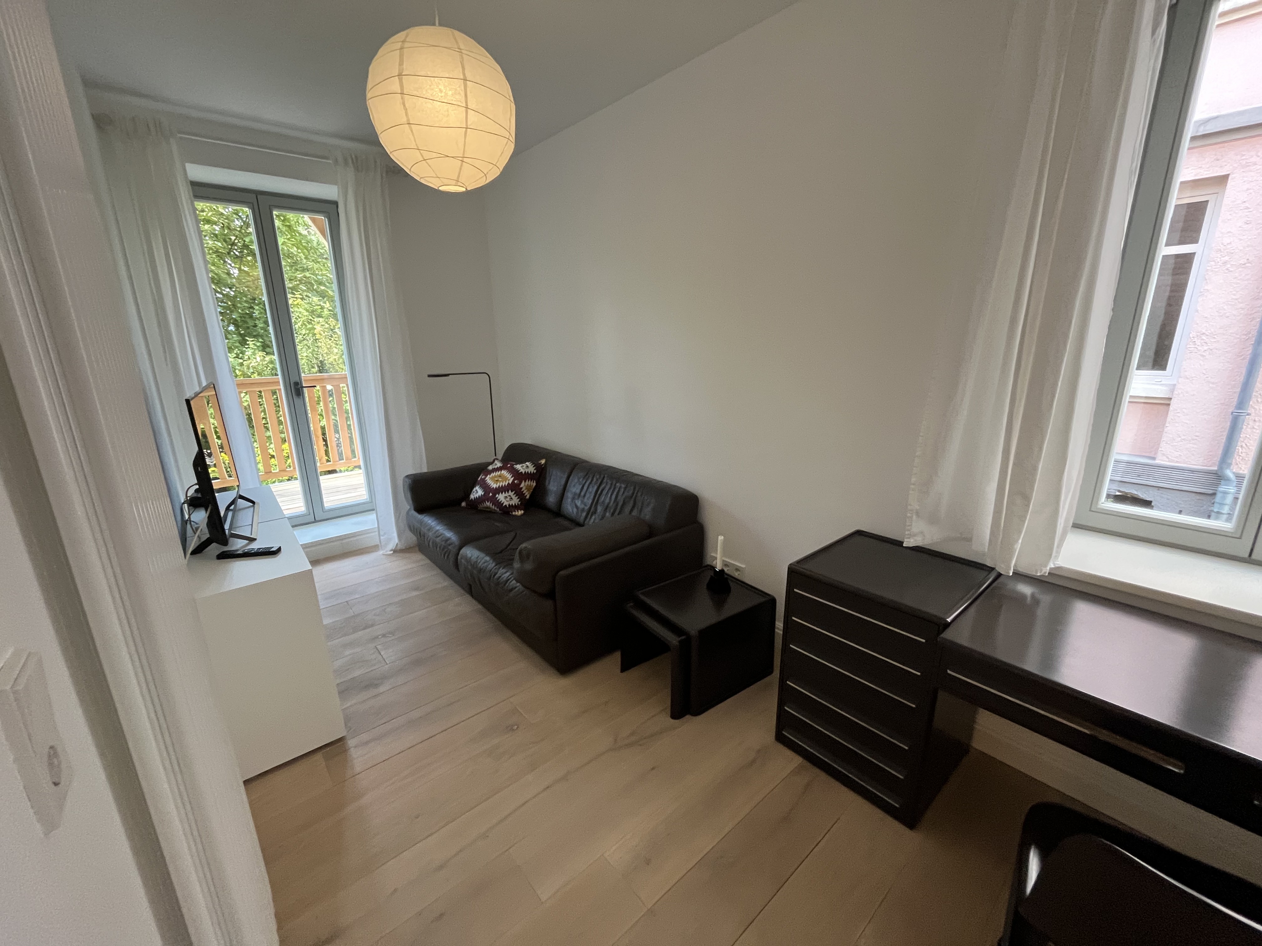 Wohn- und Arbeitszimmer der Wohnung in Braunschweig, Ansicht 1